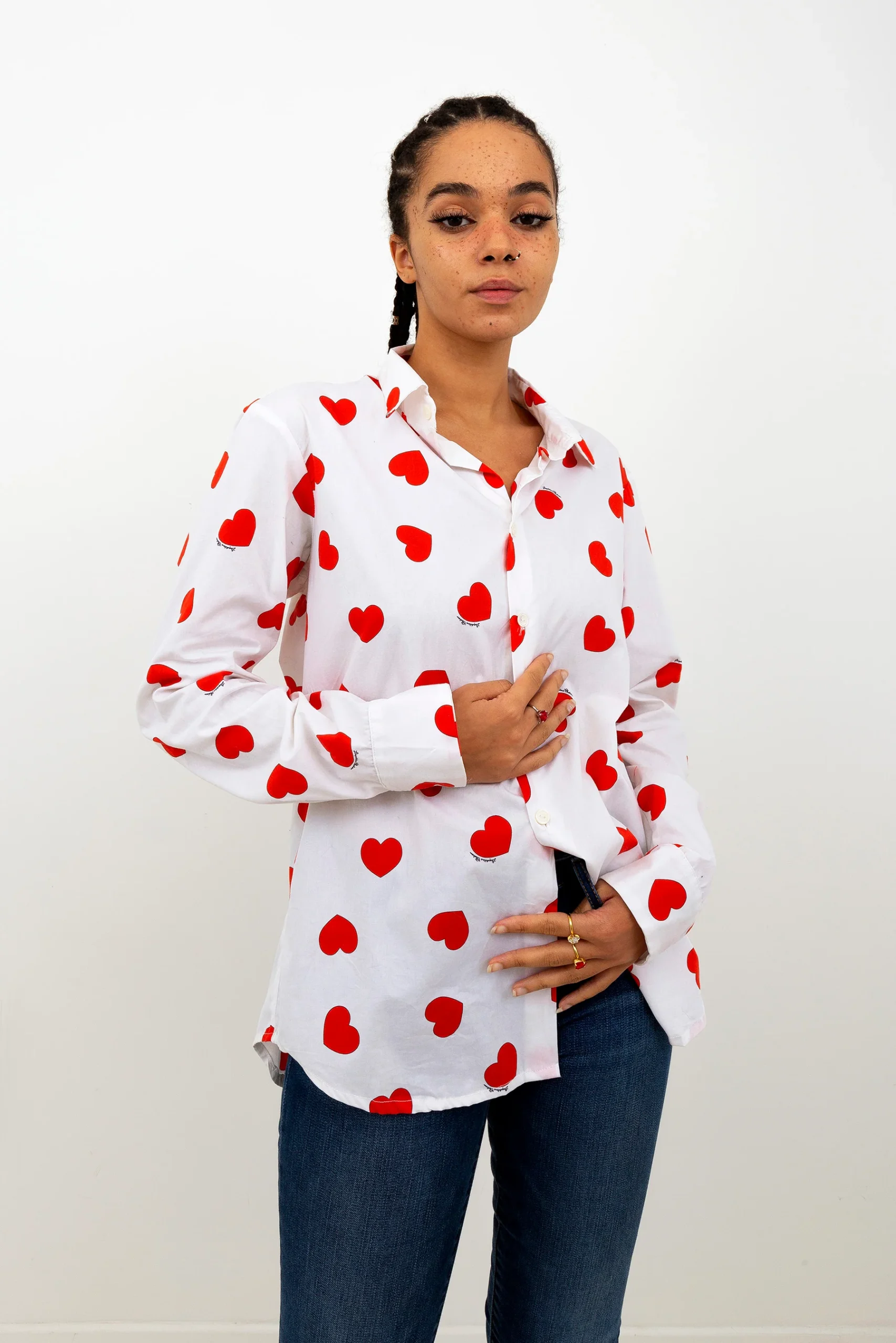 Chemise PAUL en popeline coeurs rouges unisexe