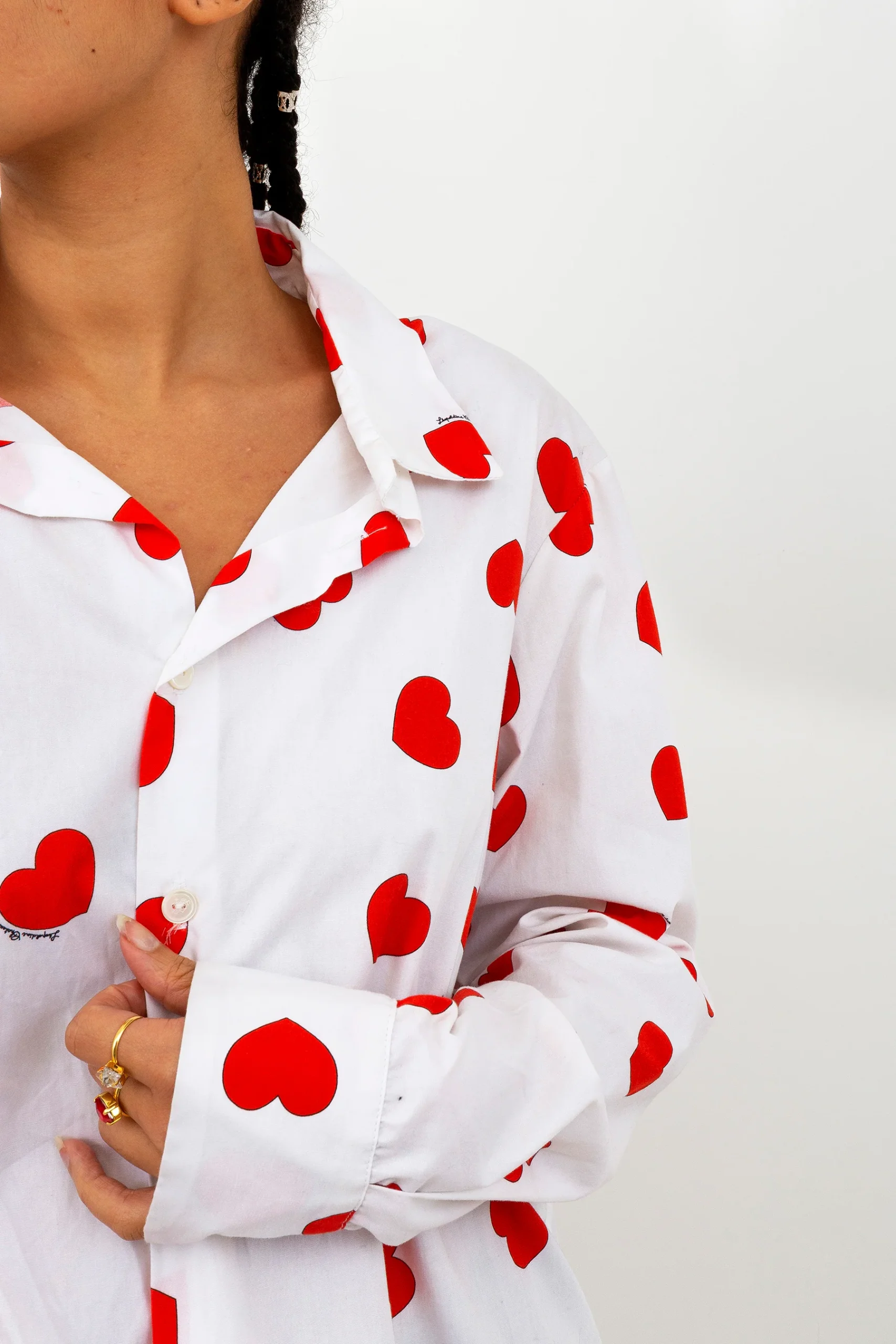 Chemise PAUL en popeline coeurs rouges unisexe – Image 3
