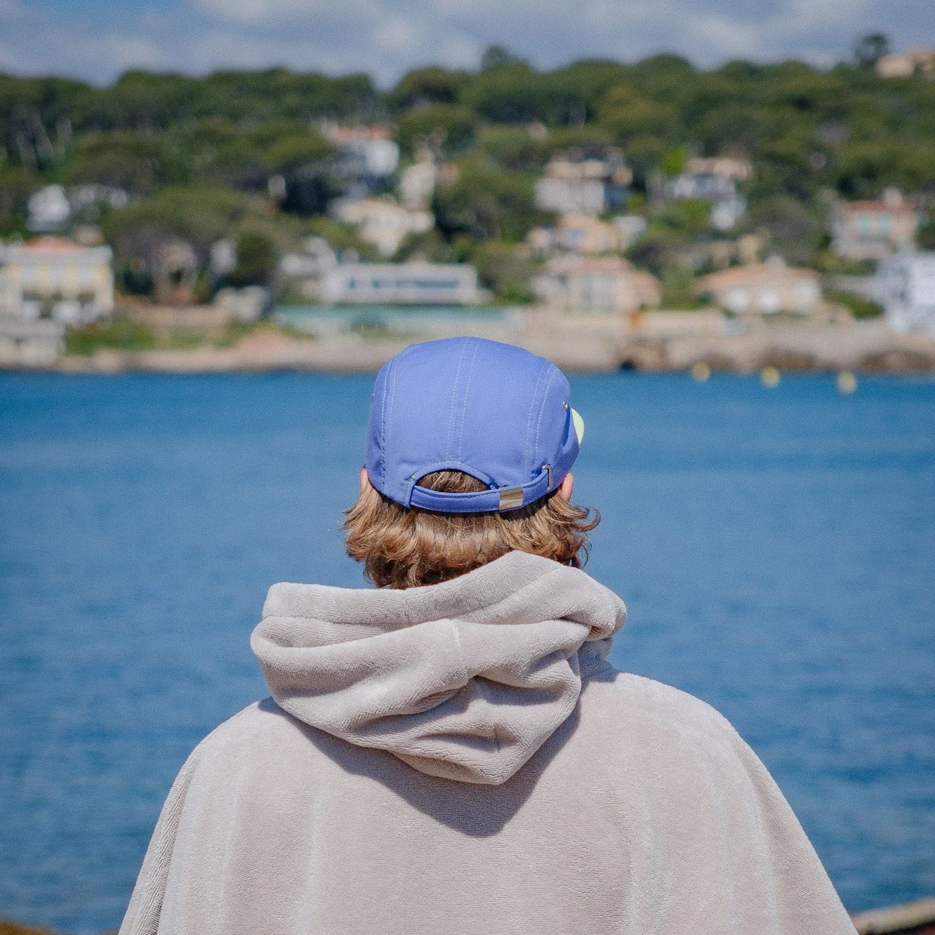 CASQUETTE 5 PANELS AZUR - bleu azur et vert anis pour homme – Image 6