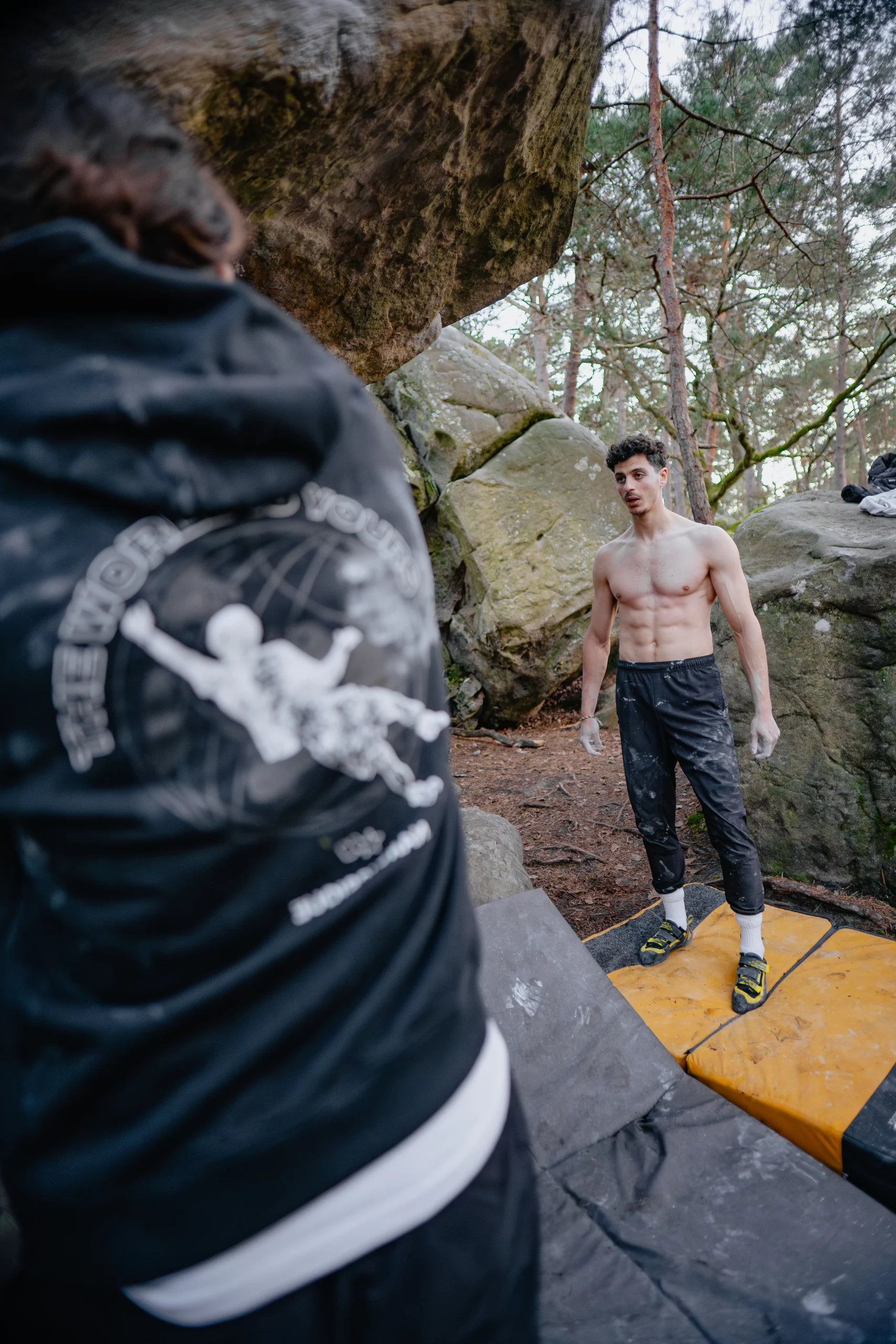 "Hold Your Dreams" Black Hoodie – Image 4