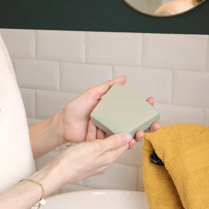 Savon solide à froid | Huile de Baies de Laurier – Image 2